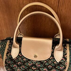 Khomapastr (Bangkok) Handbag with Gold Handles